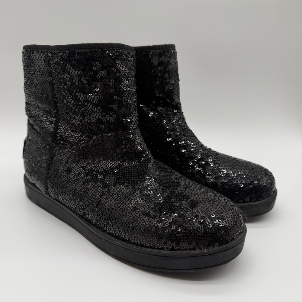 G by GUESS Women's Asella Faux Fur Ankle Boots Black Sequins Cozy Luxe Size 8